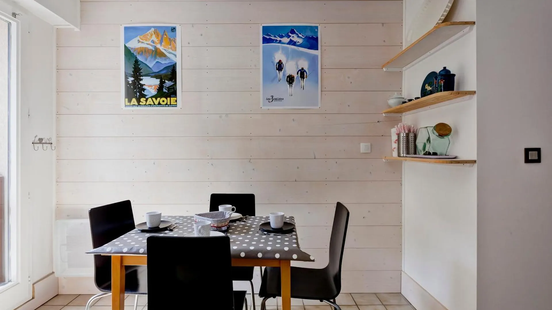 Apartment Duplex Cosy 2 Chambres Avec Balcon, Parking Et Wifi - Fr-1-512-236 Brides-les-Bains